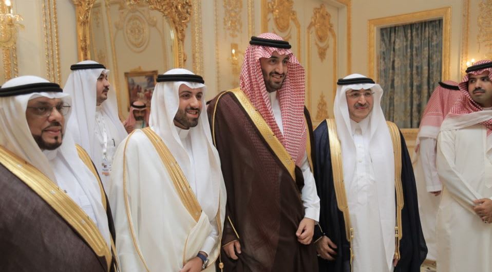 في أجواء احتفالية بهيجة.. خالد آل سلول يحتفل بزواجه بحضور 500 ضيف